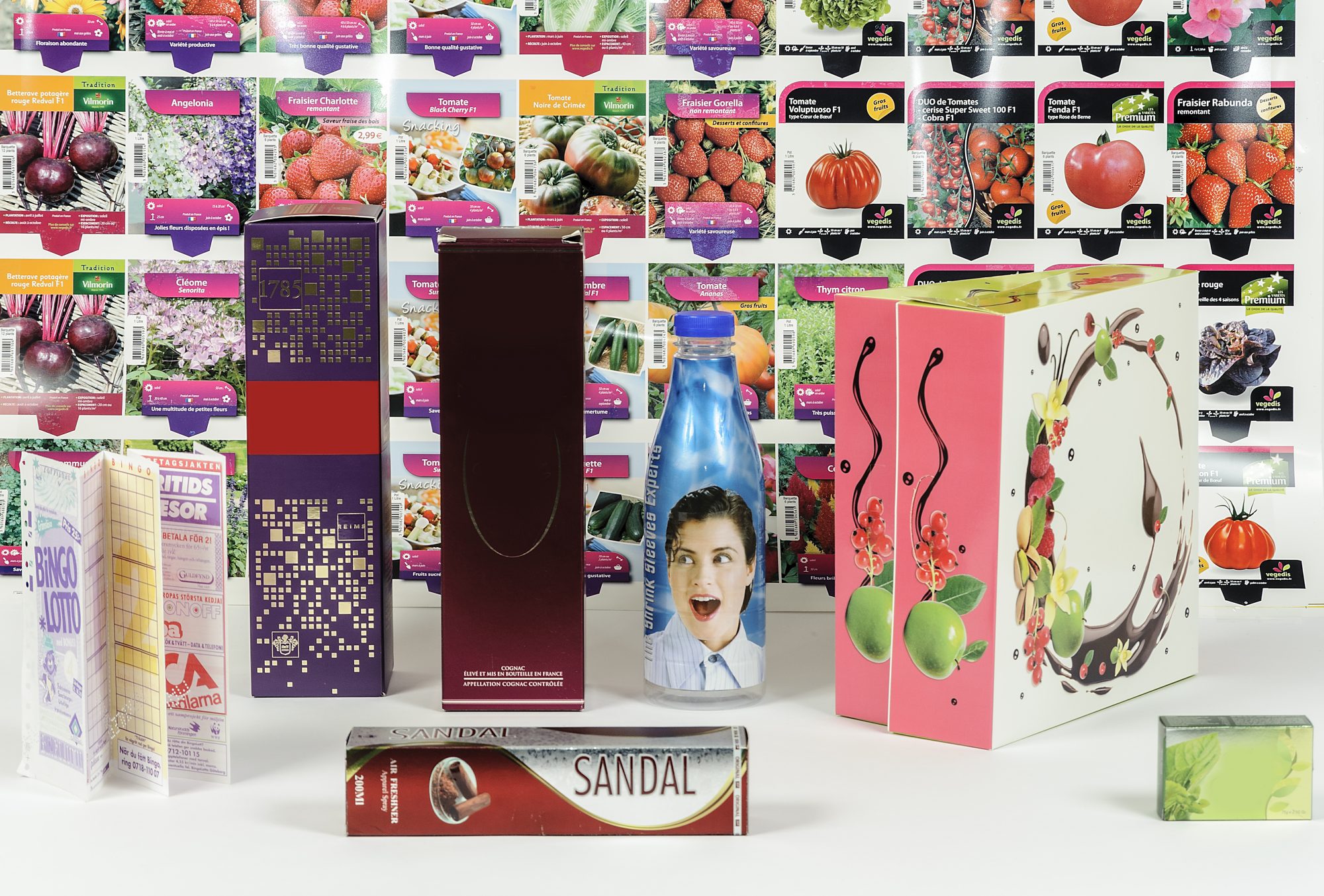 オフセット印刷用インキ製品（提供：東洋インキグループ）