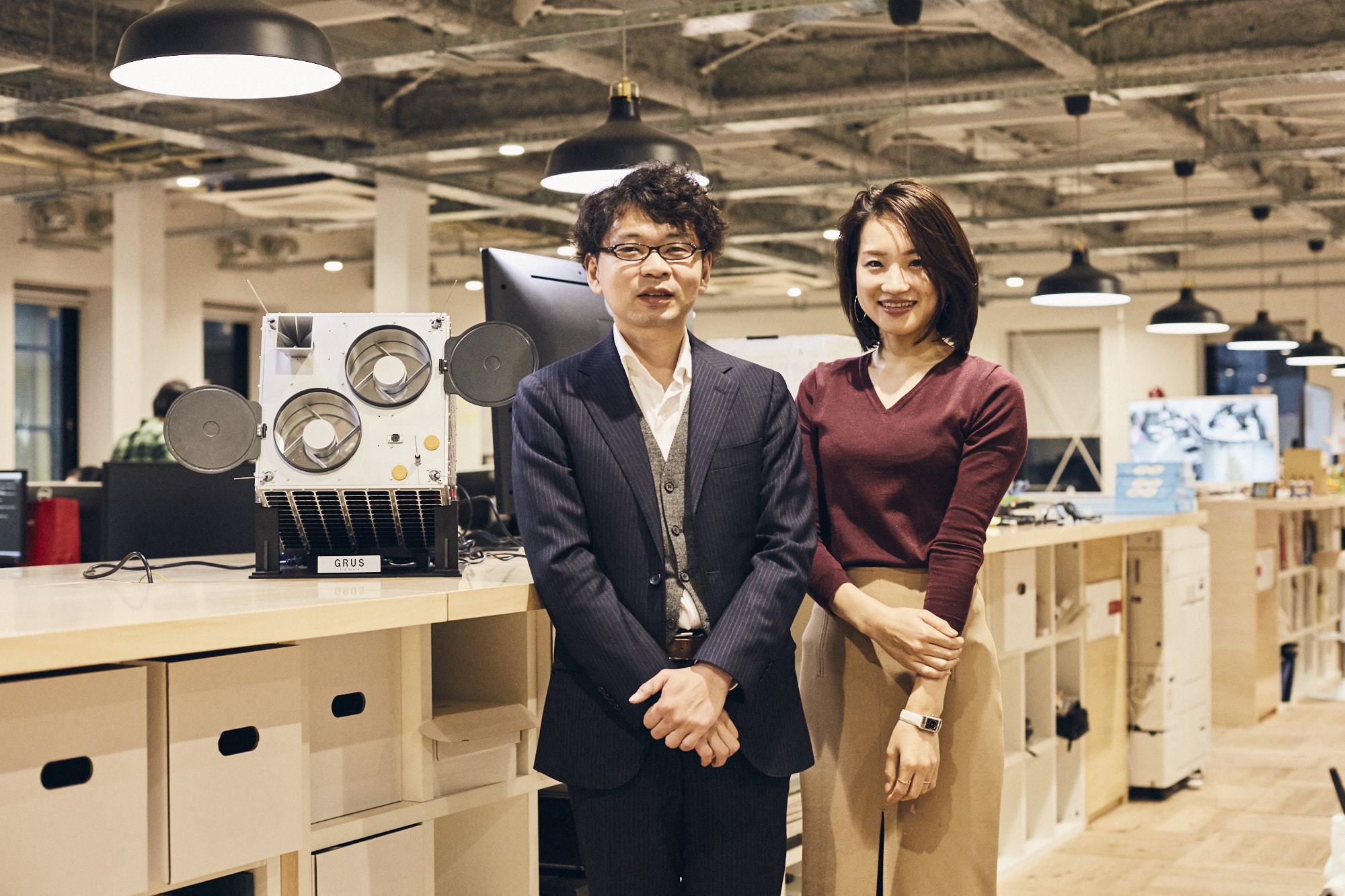 お話を伺ったのは、アクセルスペース事業開発・営業グループの後藤綾児さん（左）と細沼有美さん