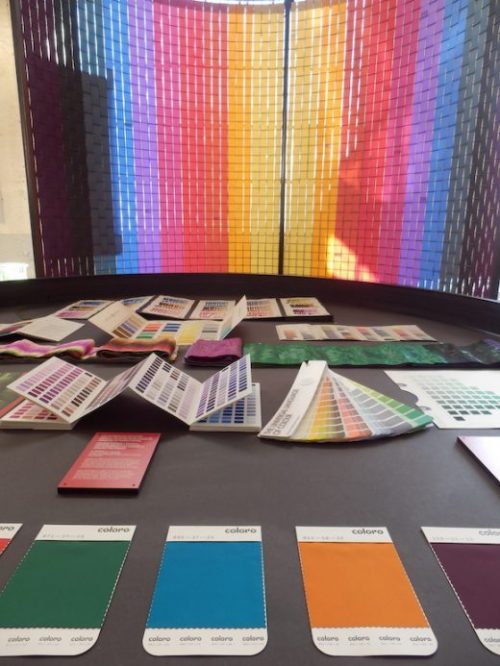 ホワイト氏がインスピレーションを得た「色の語彙」を収集したコーナー ©Kaoru Urata