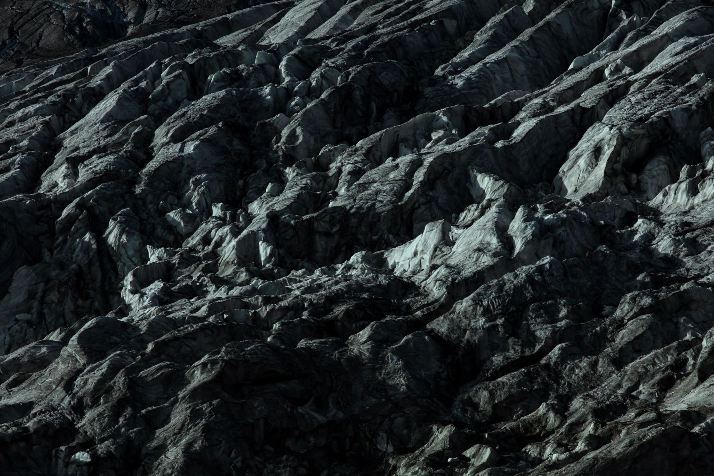 マナスルの氷河