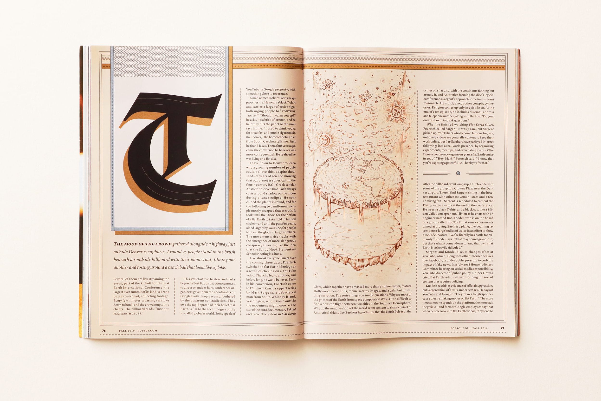 2019年秋号、The UFO Issue（特集「知られざるサイエンス」号）より。全米で信じる人が増えているという「フラットアース（地球平面説）」論者について解説した記事。あえてクラシカルなデザインのレイアウトが象徴的 （複写撮影：NATURE &amp; SCIENCE）