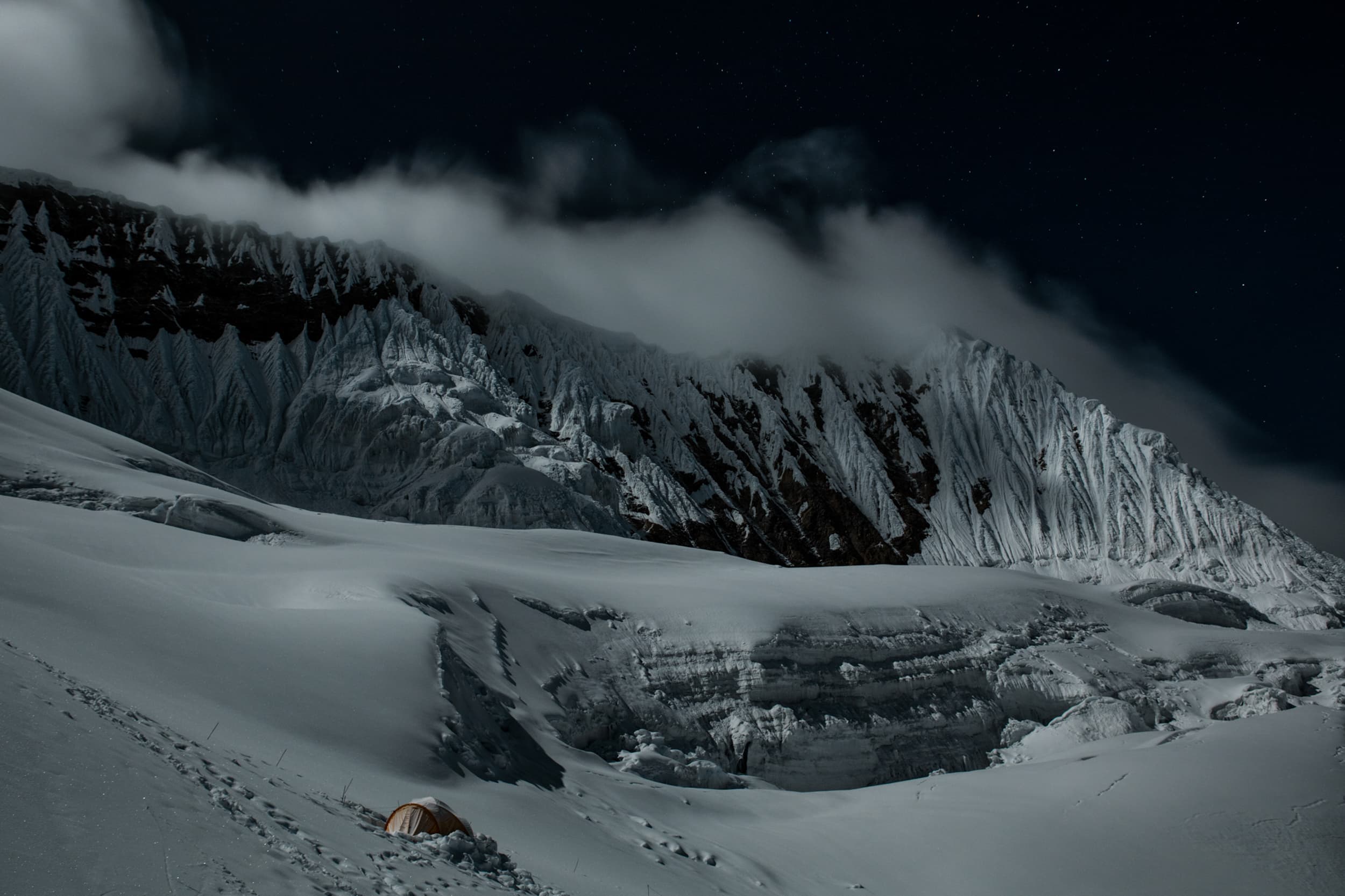 マナスル、キャンプ3（標高6,800m）