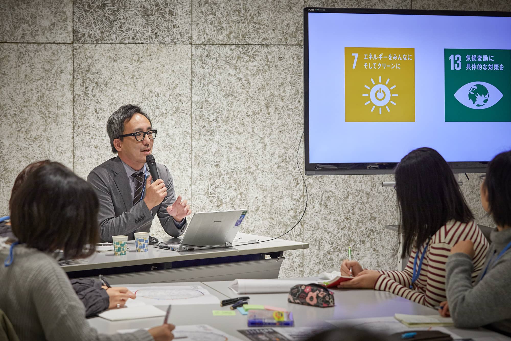 株式会社TREEの宮城 崇志さん。「市民参加の分野を研究していたとき、3.11が起きた」と語りました