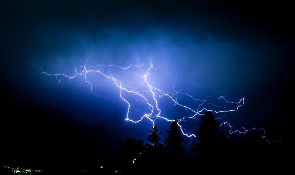 雷はどこに落ちるか？