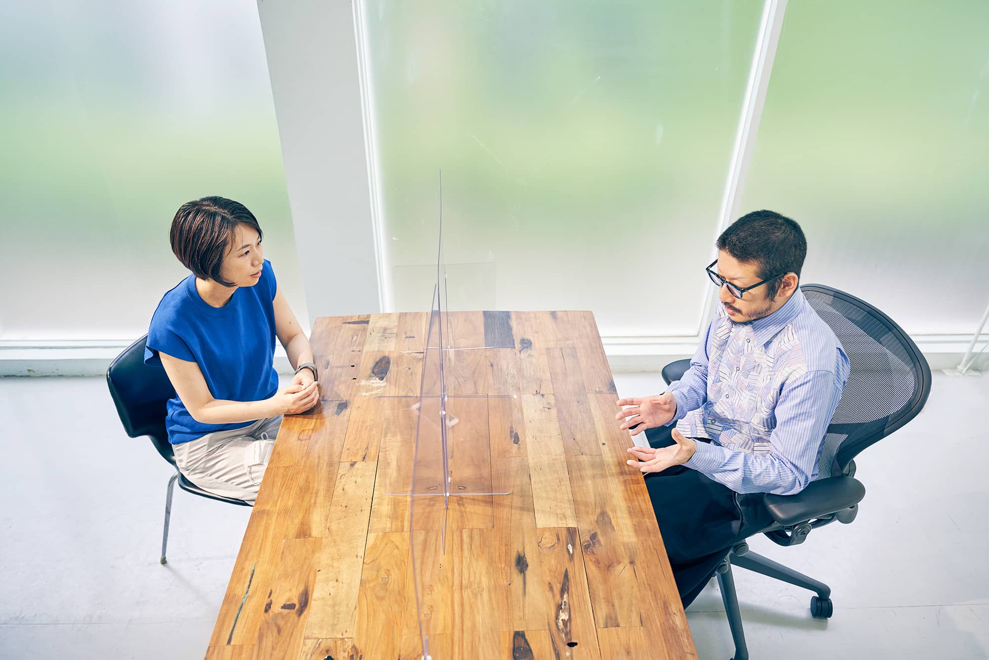 対談は感染防止の対策を講じながら収録されました