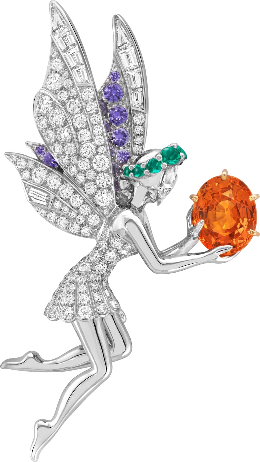 ペンダントに姿を変える、フェ オスタラ クリップ ホワイトゴールド、イエローゴールド、オーバルカット スペサタイトガーネット1石（5.31ct）、エメラルド、 モーヴサファイア、ダイヤモンド Fée Ostara clip transformable into a pendant. White gold, yellow gold, one oval-cut spessartite garnet of 5.31 carats, emeralds, mauve sapphires, diamonds. © Van Cleef &amp; Arpels SA – 2020
