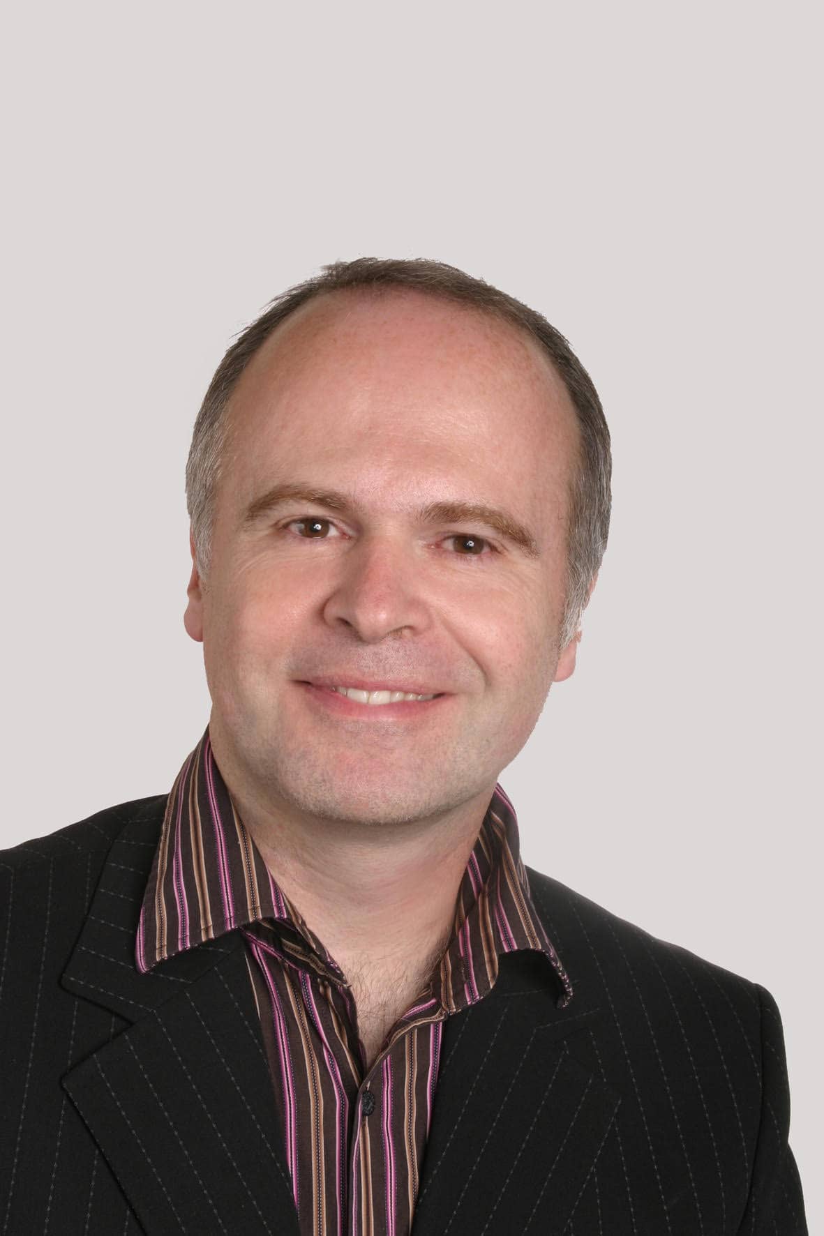 フランス国立自然史博物館（MNHN） フランソワ・ファルジュ教授 François Farges © DR